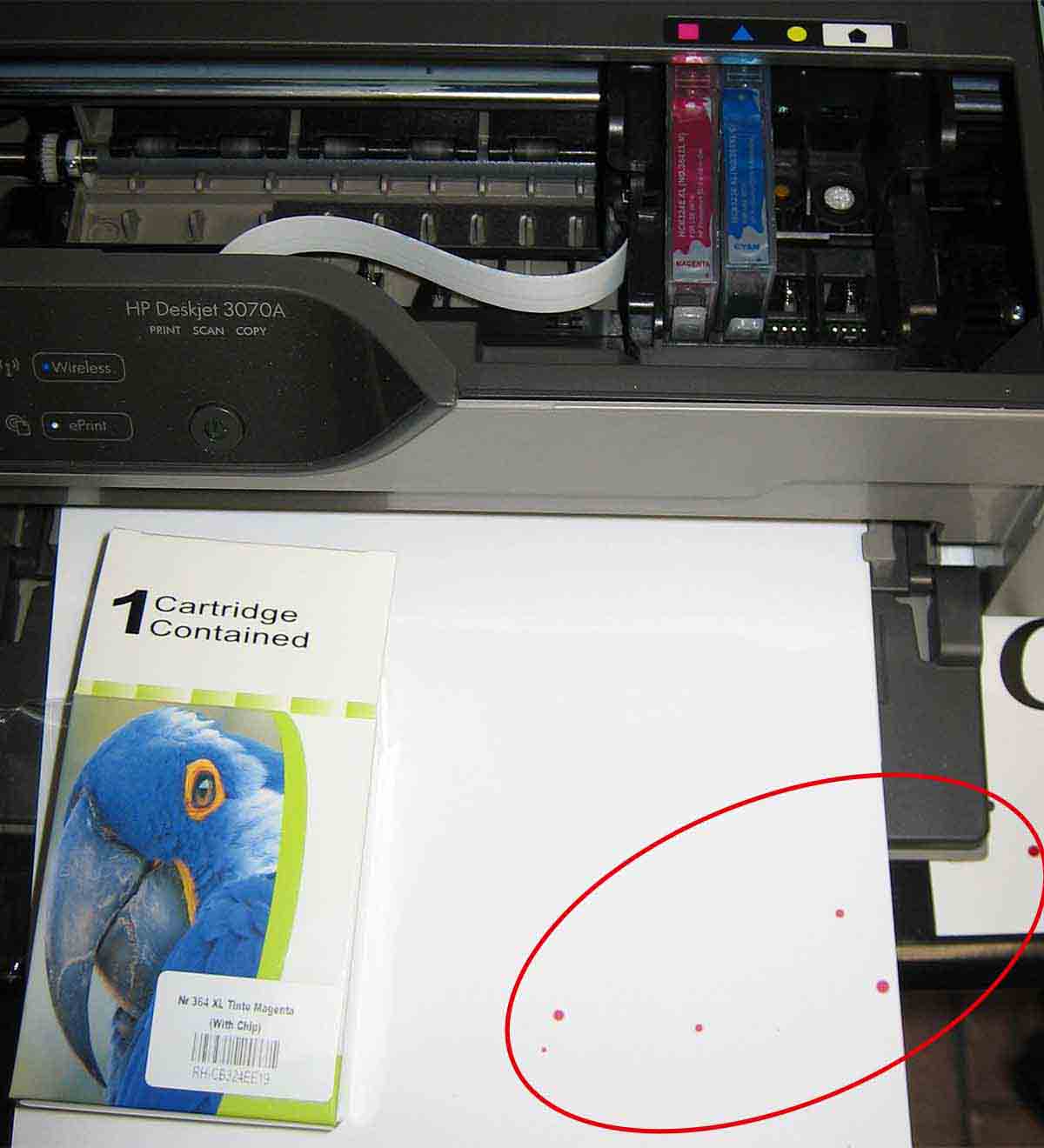 Ink Cartridges Magenta tropft